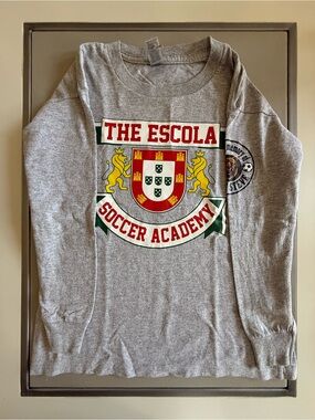 The Escola Soccer Academy Long-sleeve Logo Cotton Tee Shirt | Gildan™ | Size S